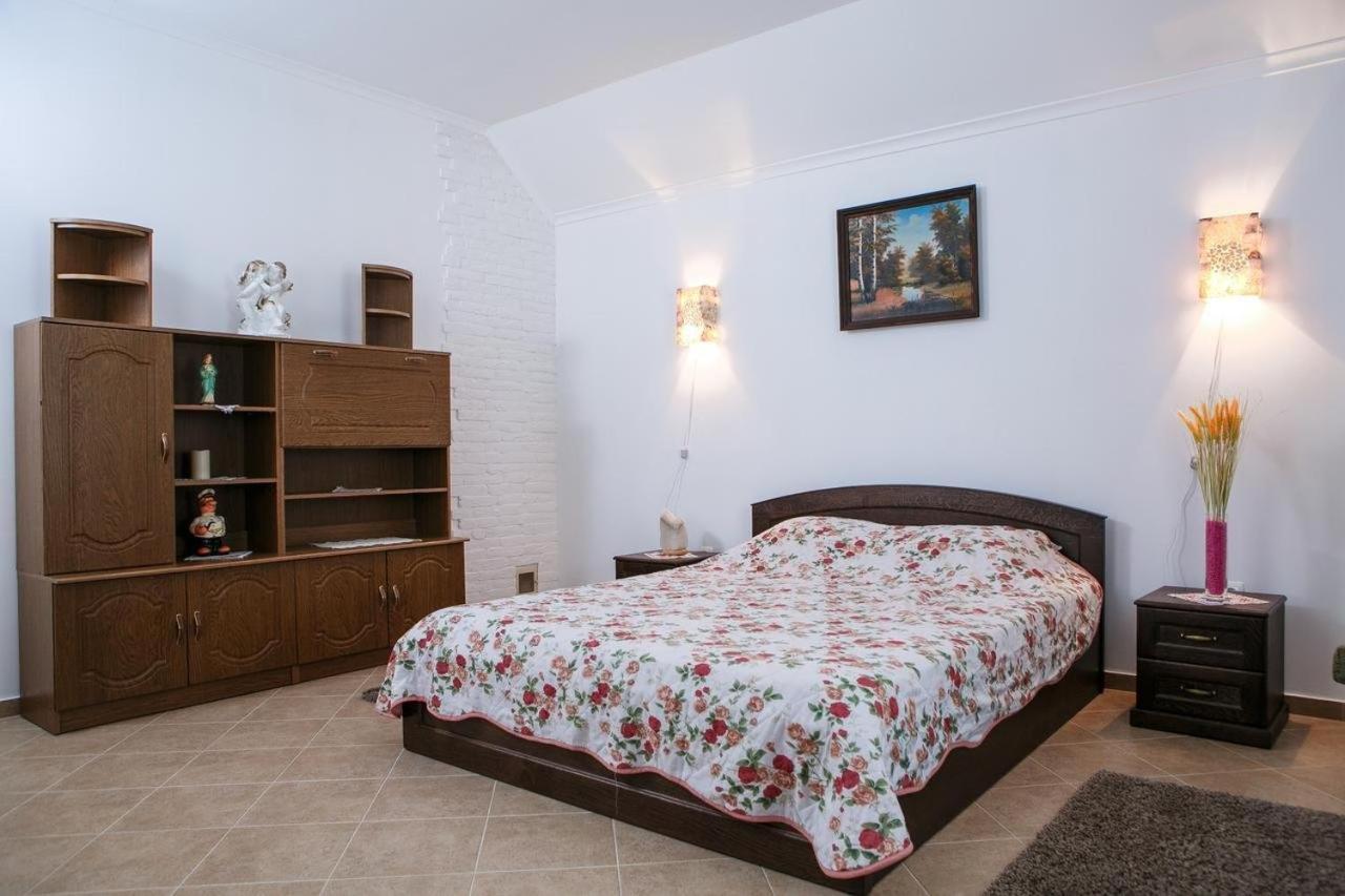 Illara Spa Hotel Irshava Extérieur photo