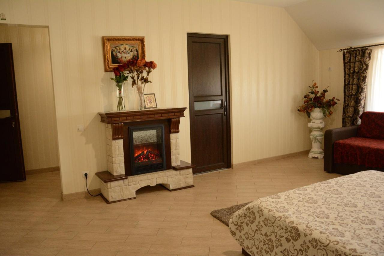 Illara Spa Hotel Irshava Extérieur photo