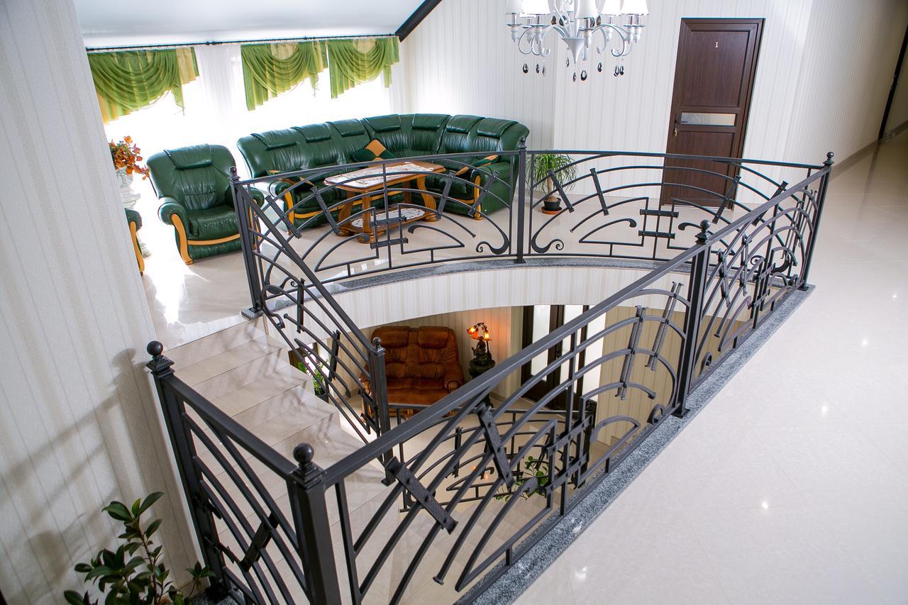 Illara Spa Hotel Irshava Extérieur photo