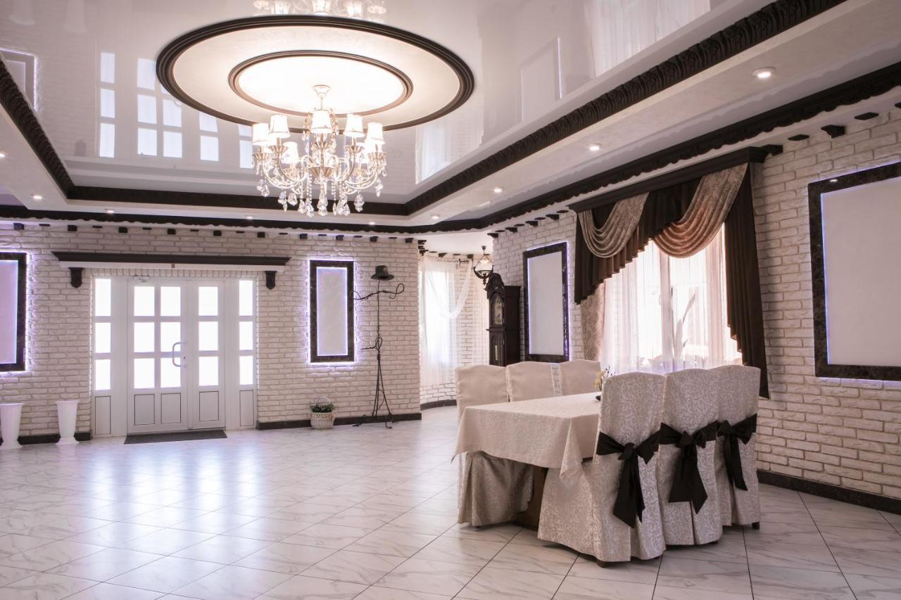 Illara Spa Hotel Irshava Extérieur photo
